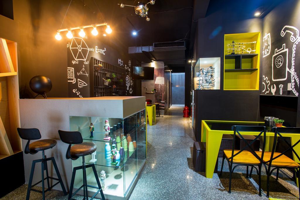 Just Walk Backpacker Hostel Hualien Extérieur photo